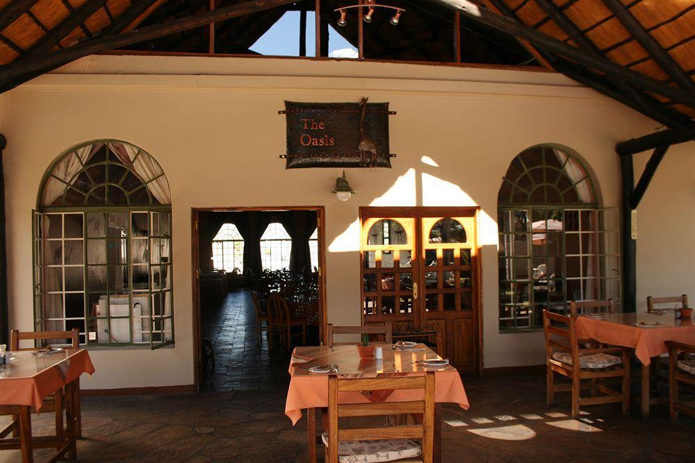 Oshakati Country Hotel Exterior photo